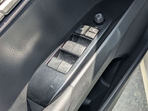 Used 2025 Toyota Camry LE image 13