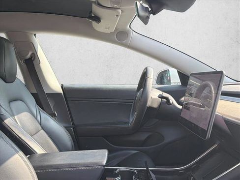 Used 2020 Tesla Model 3 Long Range AWD/4WD image 22