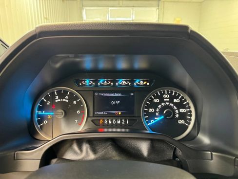 Used 2015 Ford F150 XLT w/ Equipment Group 301A Mid RWD image 36