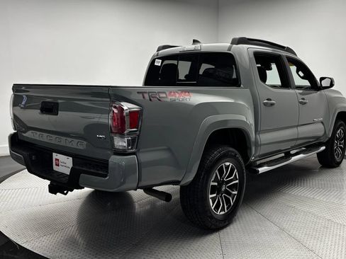 Used 2022 Toyota Tacoma TRD Sport AWD/4WD image 43
