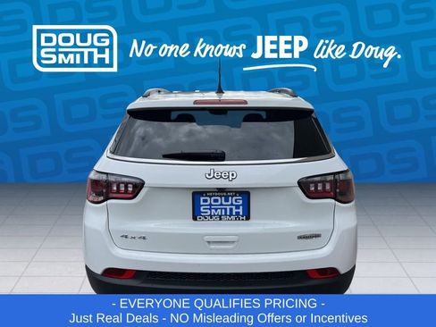 New 2026 Jeep Compass Latitude image 5