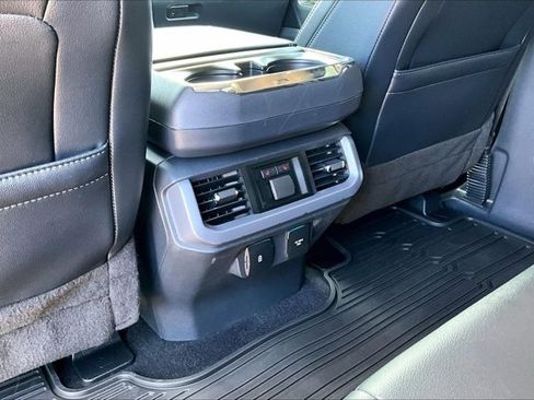 Used 2023 Ford F150 Lariat w/ Equipment Group 502A High AWD/4WD image 11