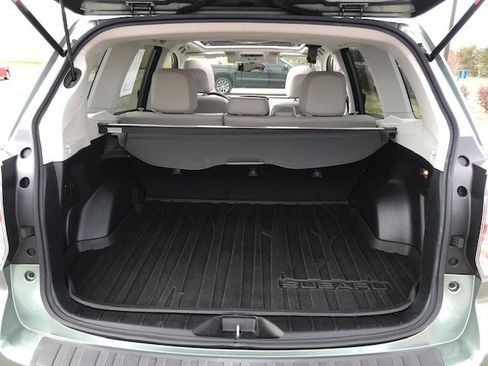 Used 2017 Subaru Forester 2.5i Limited image 10