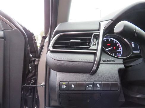 Certified 2023 Toyota Camry SE image 26