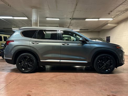 Used 2019 Hyundai Santa Fe Limited image 6