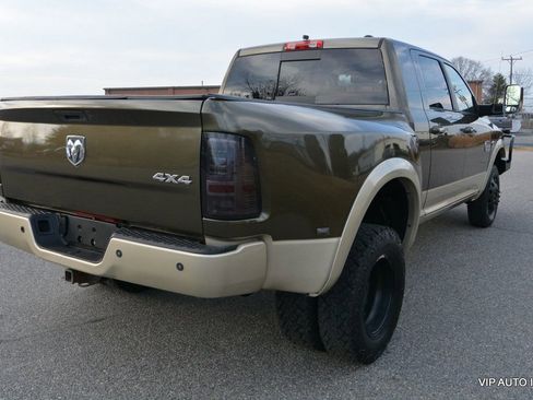 Used 2012 RAM 3500 Laramie Longhorn w/ Max Tow Pkg image 4