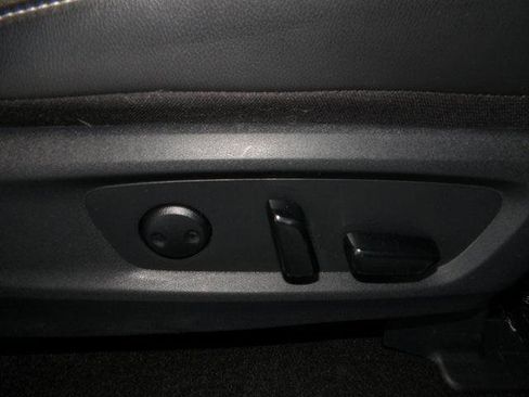 Certified 2024 Nissan Pathfinder SL image 21