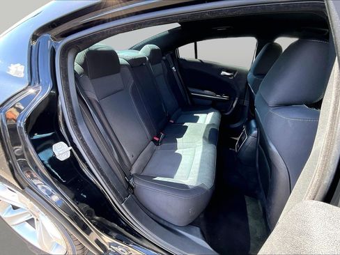 Used 2018 Dodge Charger R/T RWD image 25