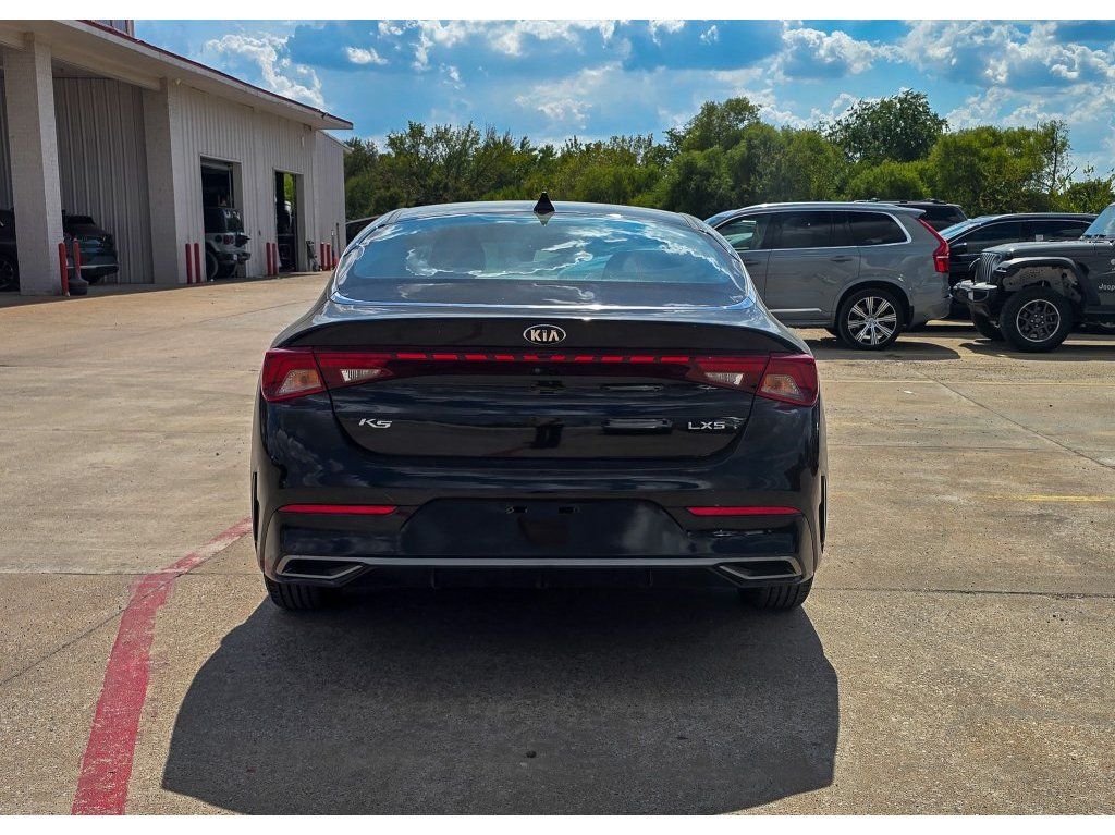 Used 2021 Kia K5 LXS FWD image 12