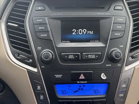 Used 2013 Hyundai Santa Fe Sport image 9