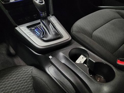 Used 2019 Hyundai Elantra Value Edition w/ Cargo Package image 26