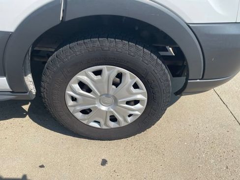 Certified 2017 Ford Transit 350 XLT RWD image 2