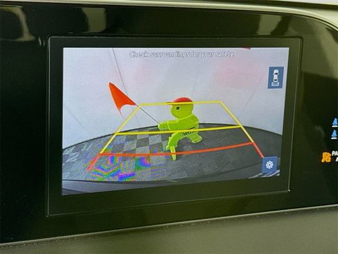 Certified 2022 Hyundai Palisade SE image 5