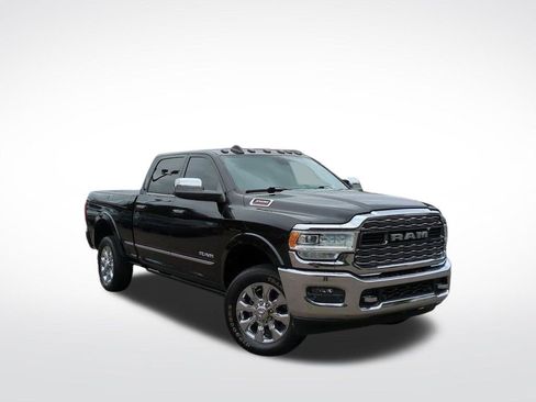 Used 2020 RAM 3500 Limited w/ Snow Chief Group image 2