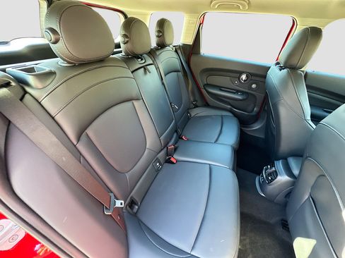 Used 2020 MINI Cooper Clubman S w/ Premium Package image 29