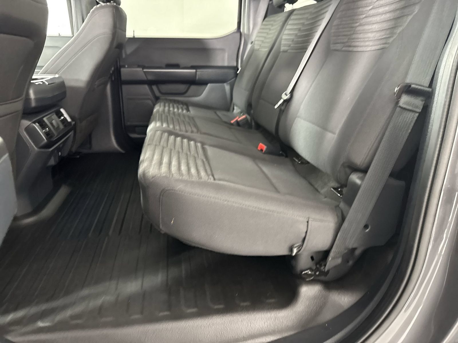 Used 2022 Ford F150 XL w/ STX Appearance Package AWD/4WD image 21