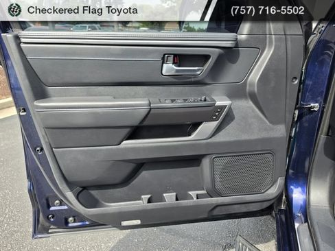 Used 2023 Toyota Tundra Platinum AWD/4WD image 15