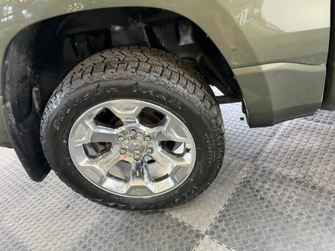 Used 2021 RAM 1500 Big Horn AWD/4WD image 14