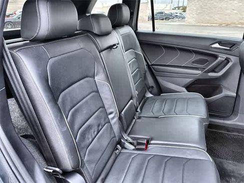 Used 2024 Volkswagen Tiguan SEL R-Line image 22