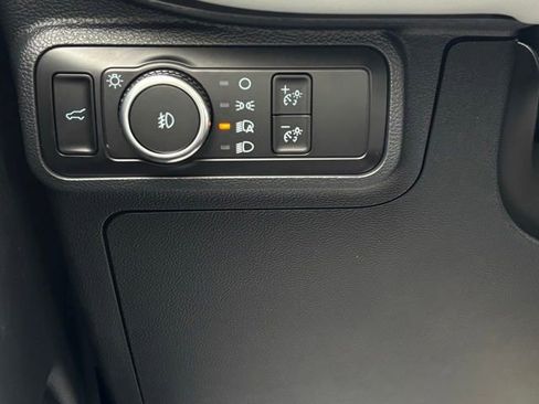 Certified 2025 Ford Explorer Platinum w/ Ultimate Package image 39