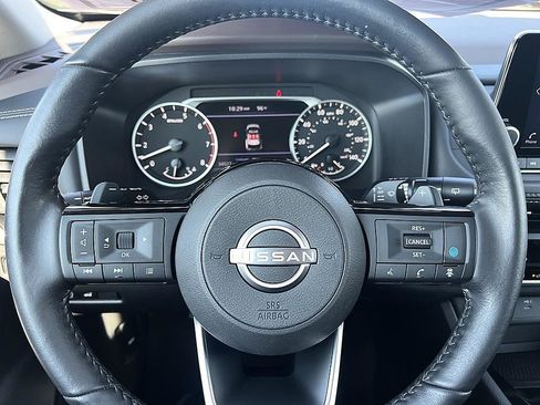 Certified 2023 Nissan Rogue SV w/ SV Premium B Package FWD image 23