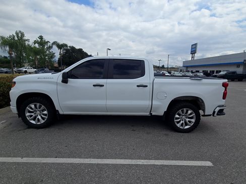 Used 2022 Chevrolet Silverado 1500 Custom image 13