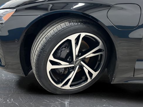 Used 2022 Audi e-tron GT Prestige w/ Prestige Package AWD/4WD image 35