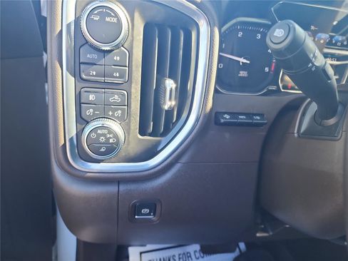 Used 2023 GMC Sierra 2500 Denali w/ Denali Ultimate Package image 39