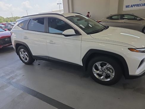 Used 2024 Hyundai Tucson SEL FWD image 3