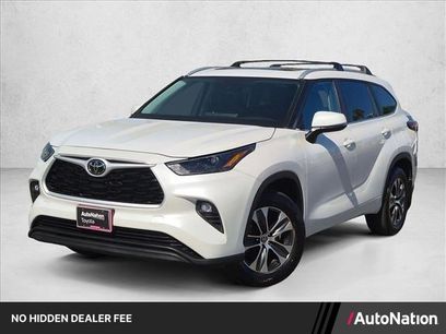 Certified 2024 Toyota Highlander XLE