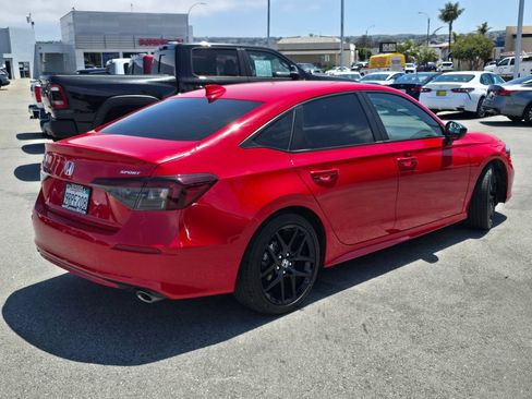 Used 2025 Honda Civic Sport image 6