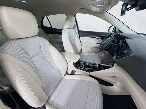 Used 2023 Buick Envision Preferred image 28