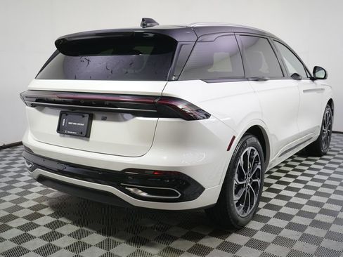 New 2026 Lincoln Nautilus Reserve AWD/4WD image 6