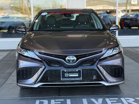 Used 2024 Toyota Camry XSE image 4