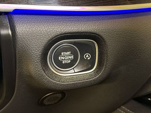 Used 2023 Mercedes-Benz GLE 350 4MATIC image 32