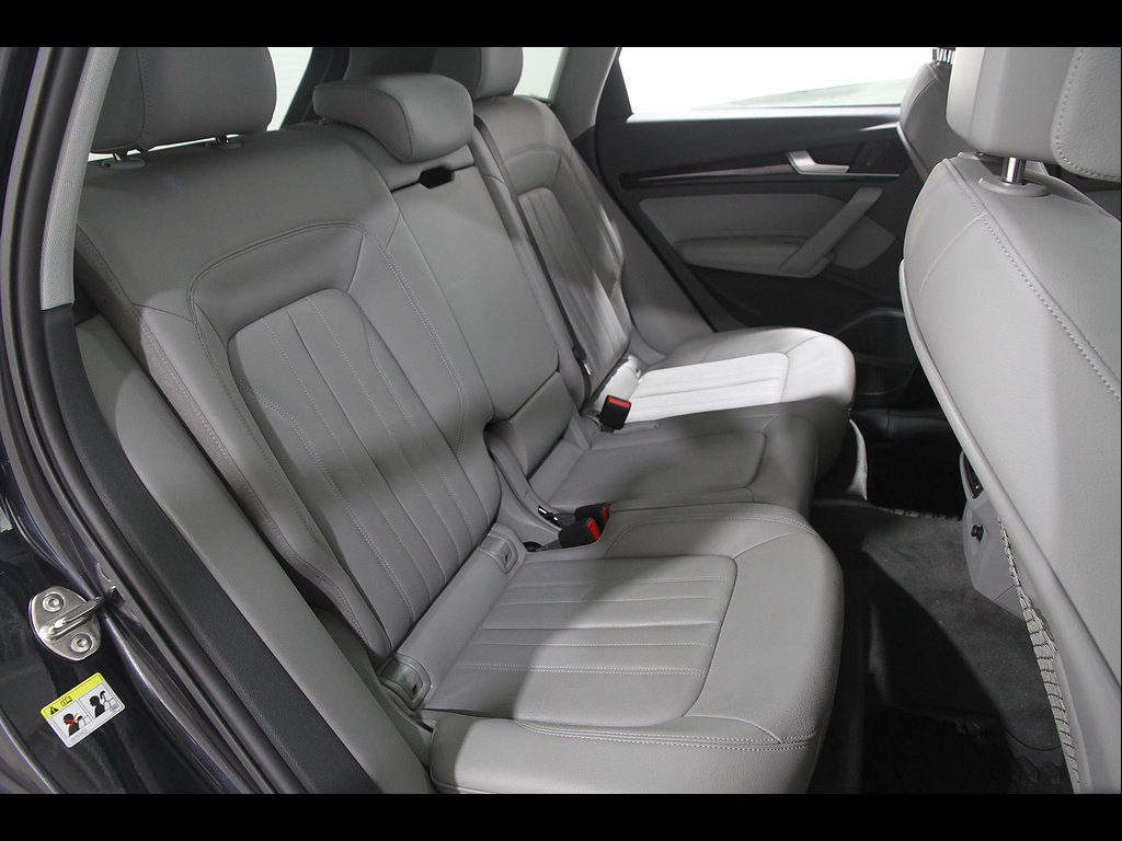Used 2019 Audi Q5 Prestige w/ Prestige Package AWD/4WD image 18