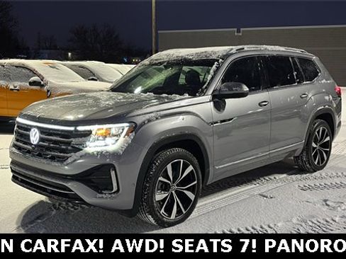 Used 2024 Volkswagen Atlas SEL Premium R-Line image 36