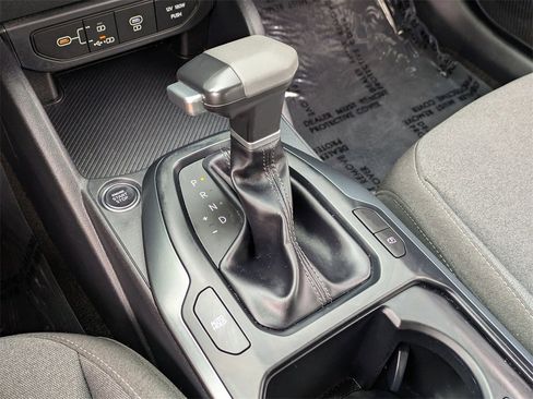 Used 2025 Kia K4 LXS image 18