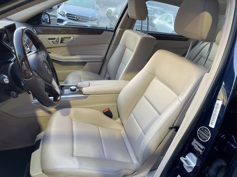 Used 2014 Mercedes-Benz E 350 Sedan image 22