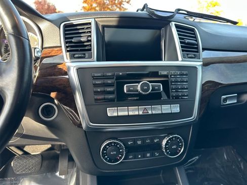 Used 2014 Mercedes-Benz ML 350 4MATIC image 22