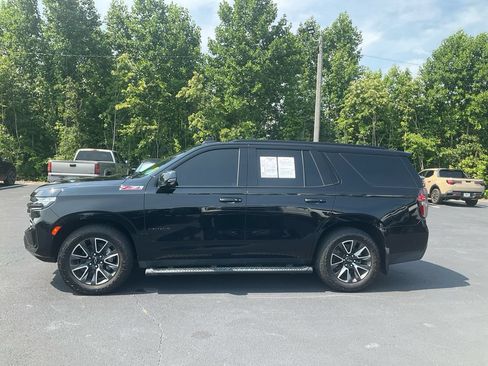 Used 2021 Chevrolet Tahoe Z71 w/ Z71 Off-Road Package AWD/4WD image 8