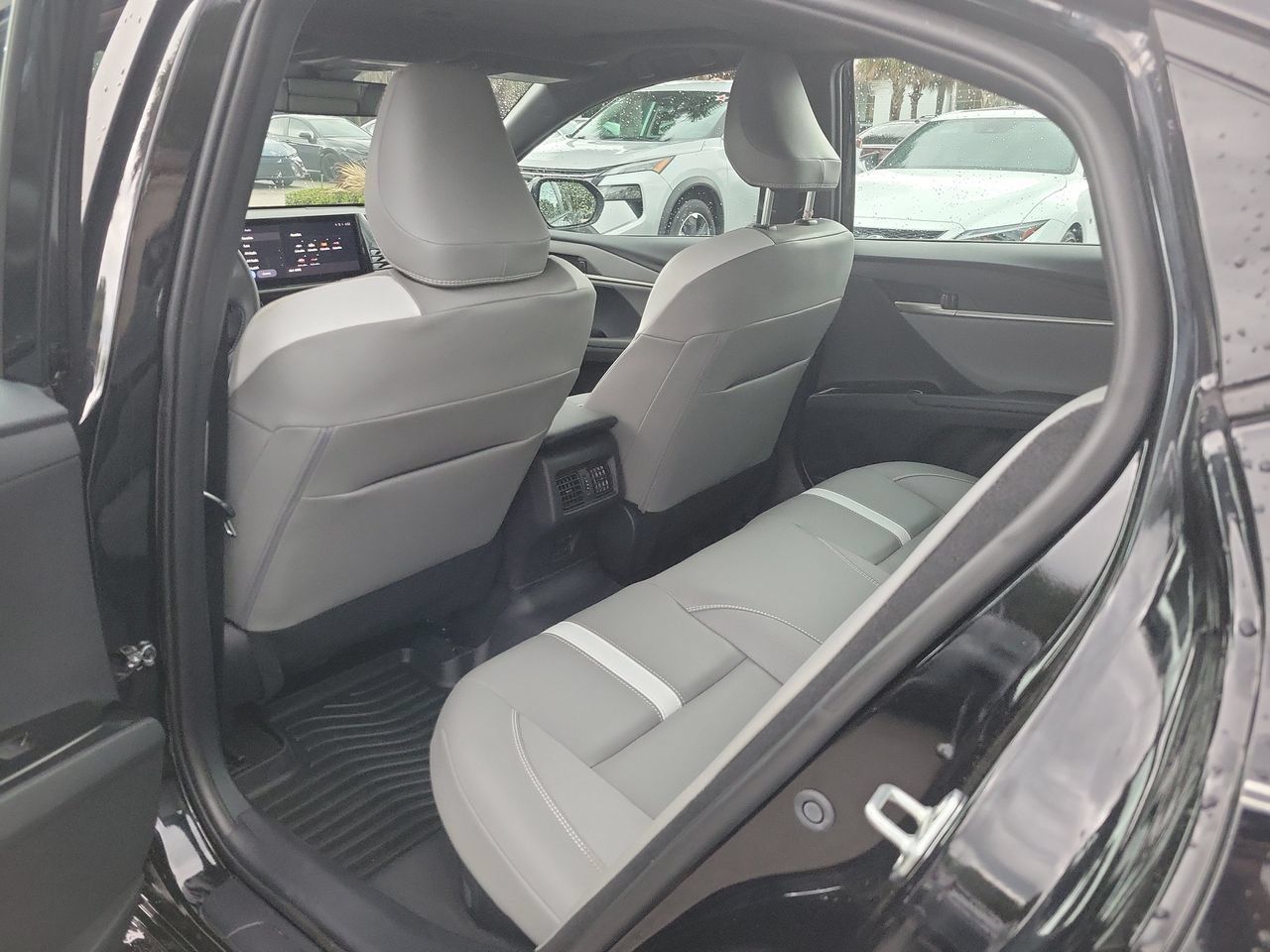 Used 2025 Toyota Camry SE w/ Multimedia Upgrade Package FWD image 10