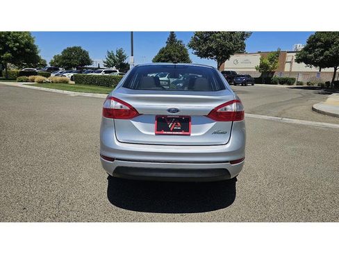 Used 2015 Ford Fiesta S image 6