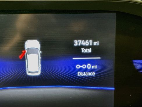 Used 2022 Volkswagen Jetta SE FWD image 19