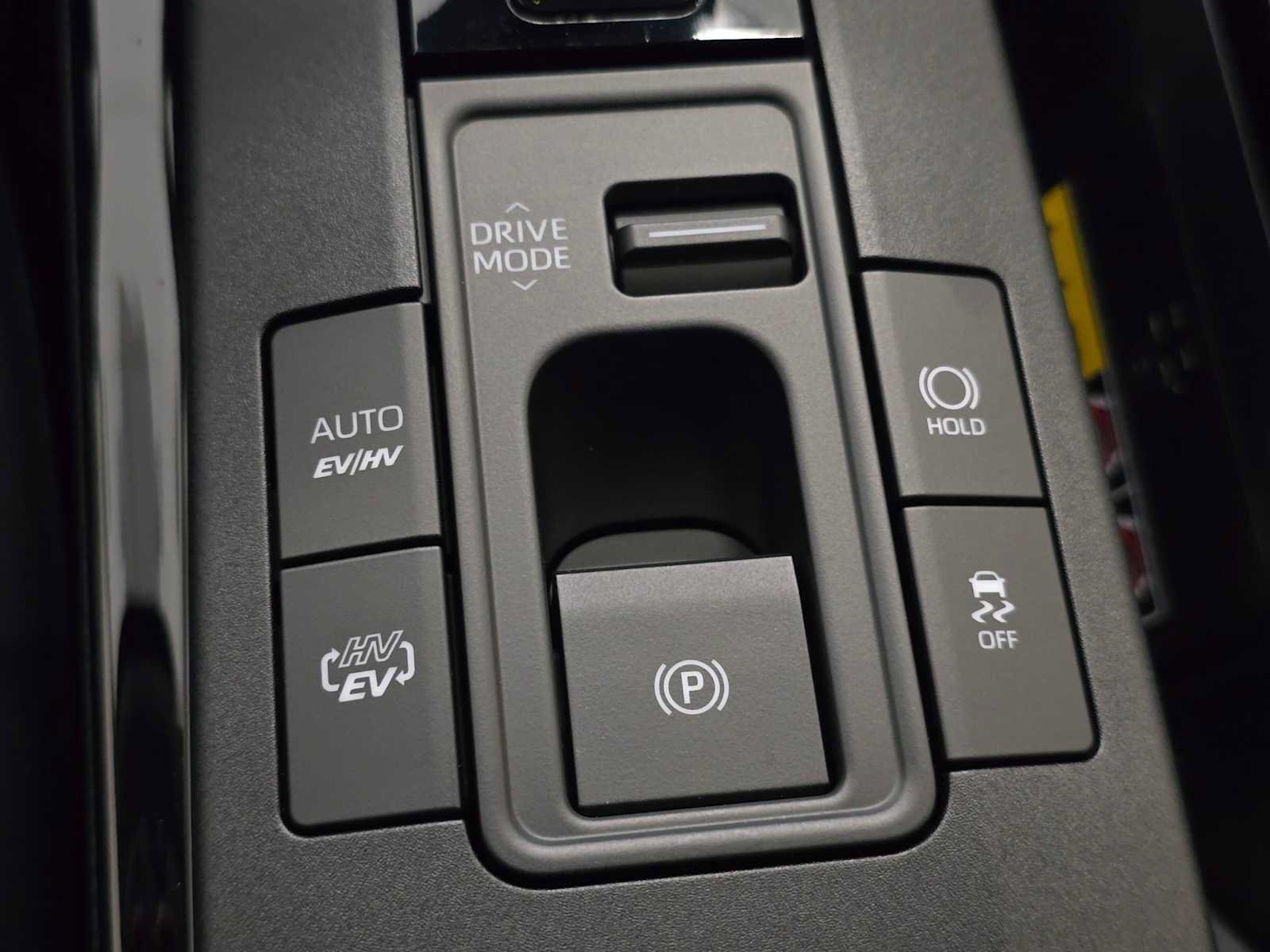 New 2027 Toyota Prius Plug-In Hybrid FWD image 17
