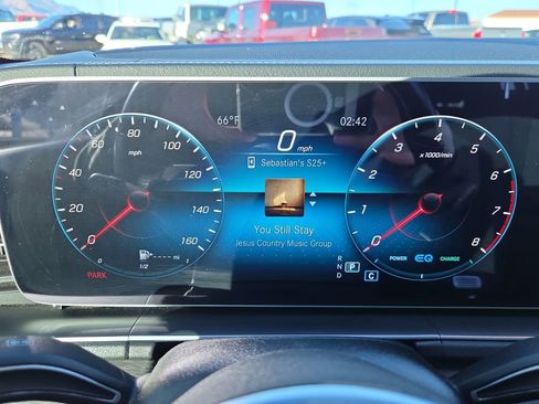 Used 2022 Mercedes-Benz GLS 450 4MATIC image 16