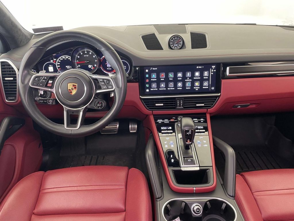 Certified 2023 Porsche Cayenne GTS AWD/4WD image 25