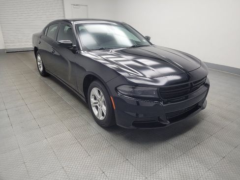 Used 2022 Dodge Charger SXT RWD image 13