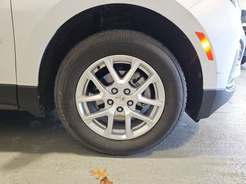 Used 2024 Chevrolet Equinox LT image 26