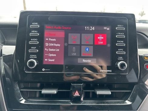 Used 2021 Toyota Camry SE image 33